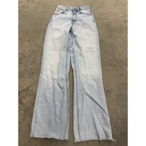 Zara Women's US 2 Light Wash Wide Leg Raw Hem Denim Blue Jeans Frayed Edge Pants
